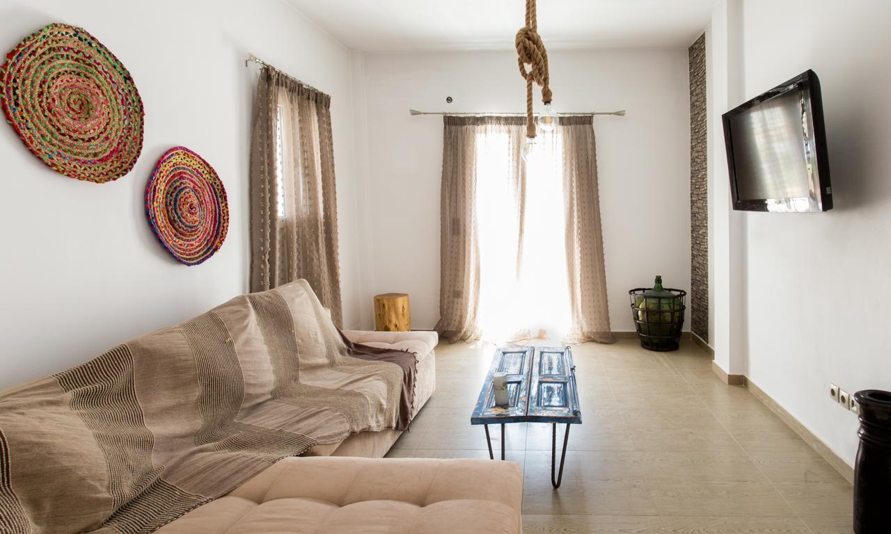 Paros Central House Екстер'єр фото
